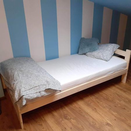 Apartament na Rynku Checiny  Bagian luar foto